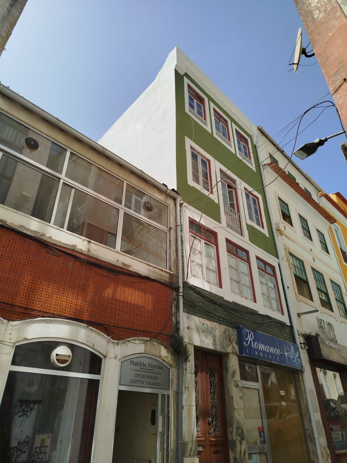 Fachada: obra da Valora