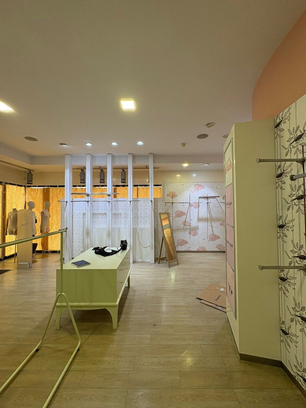 Loja Morgan, antes da obra (2)